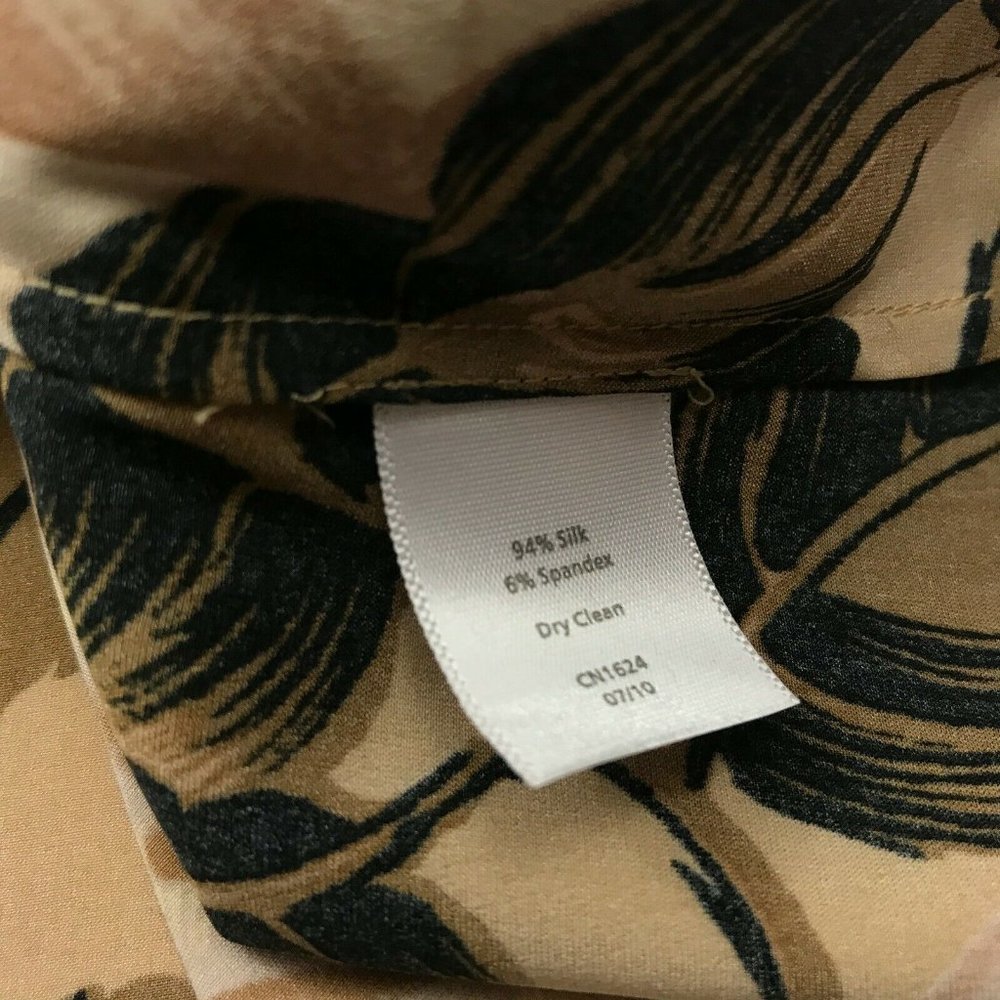 Gold Silk Satin Pleated Shell EUC 8P Talbots 8 Petite Floral Sleeveless - Picture 3 of 11